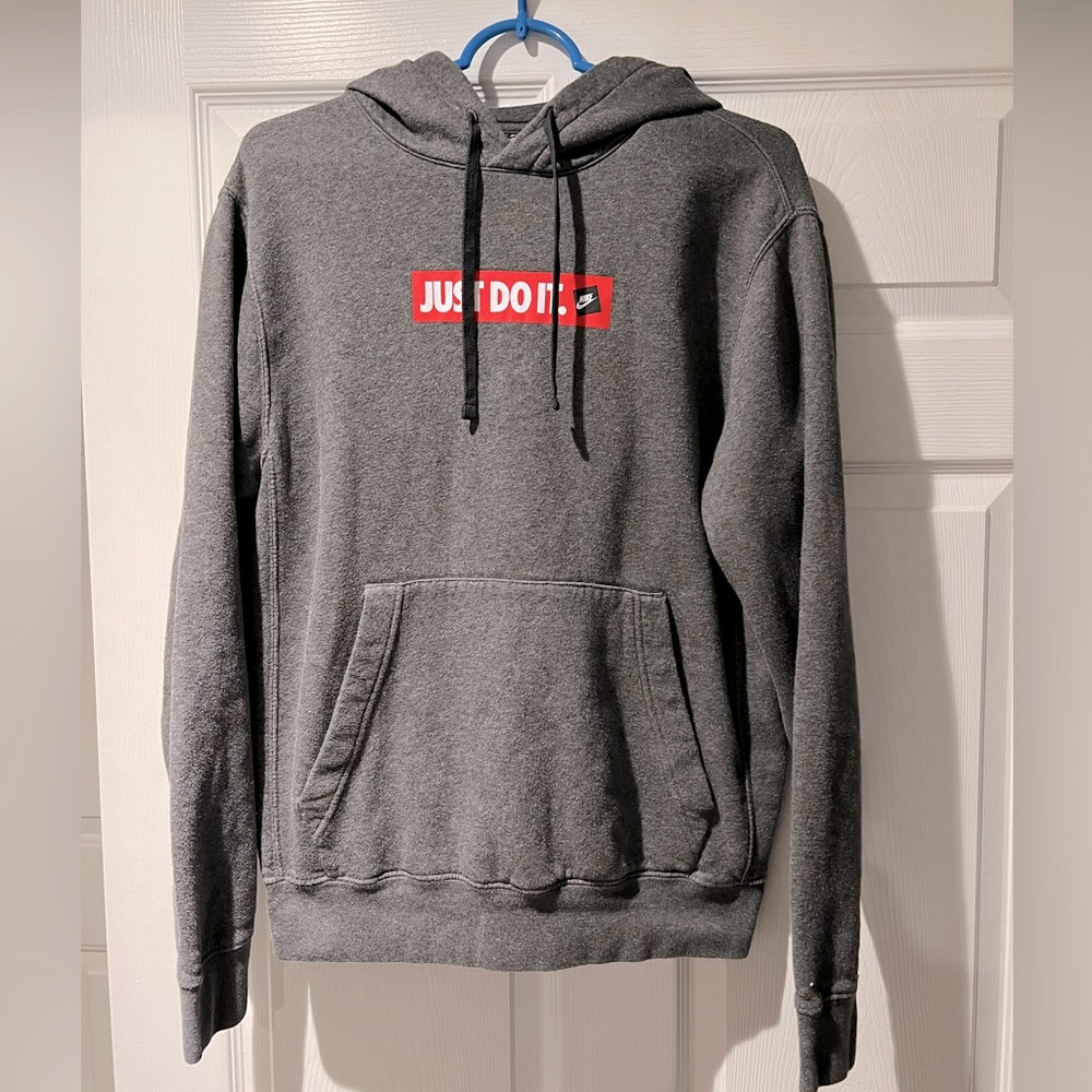 Mens Nike Hoodie, Size M